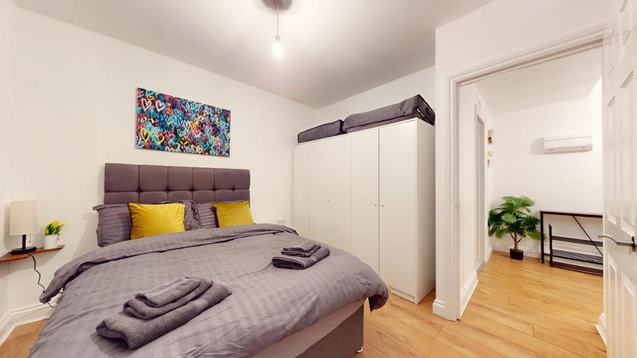 Apartment Spacious Duplex London